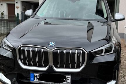 BMW iX1 16.800 km 40.100 € Mainz 55126