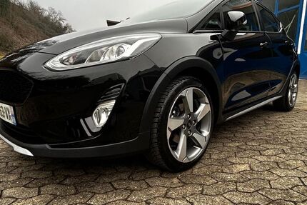 Ford Fiesta 103.401 km 9.990 &euro; Eichstetten am Kaiserstuhl 79356