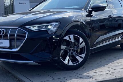 Audi e-tron 40.984 km 35.548 &euro; Schrobenhausen-Edelshsn. 86529