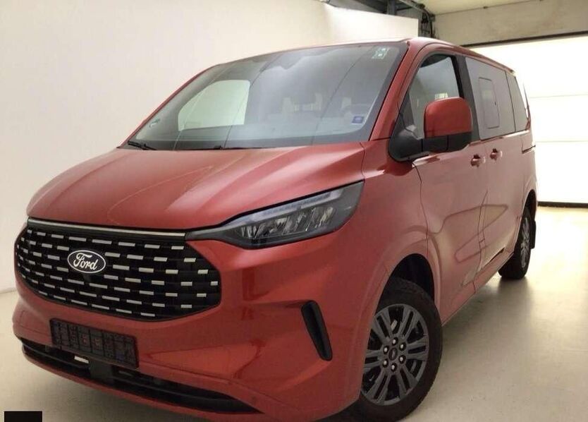 Ford Tourneo Custom 18.890 km 42.900 € Neumünster 24536