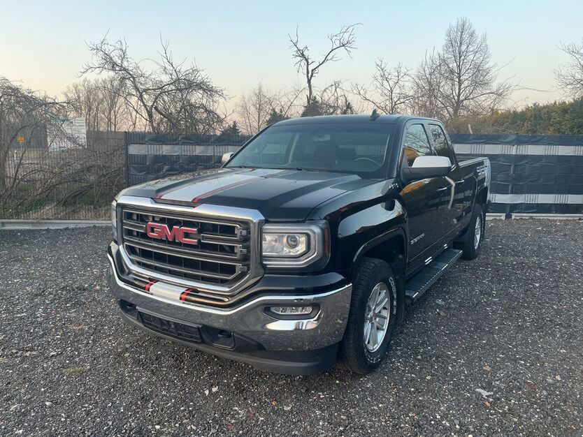 GMC Sierra 191.136 km 26.999 € Radeburg 01471