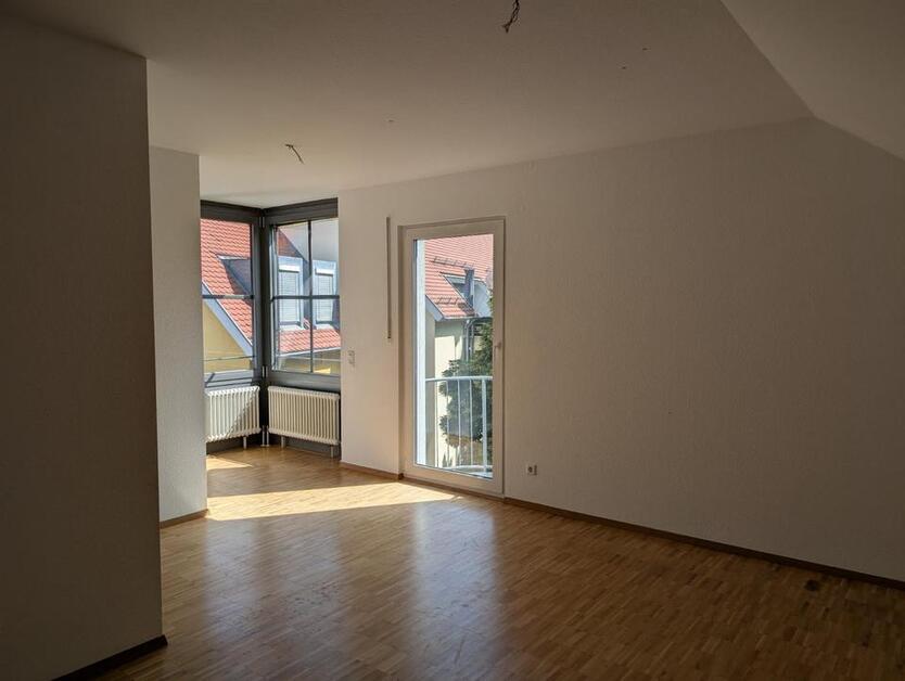 Schöne 3-Zimmer-Dachgeschoßwohnung im Herzen von Reutlingen