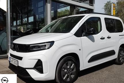 Opel Combo Life 3.610 km 24.890 &euro; Düsseldorf 40625