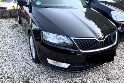 Skoda Rapid 115.000 km 7.500 &euro; Bonn 53175