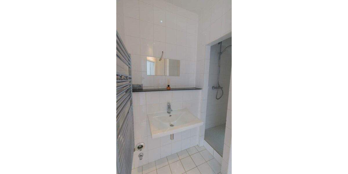 Etagenwohnung Andernach - 2 Zimmer, 49 m&sup2;, 620&euro; | Angebot:24973581