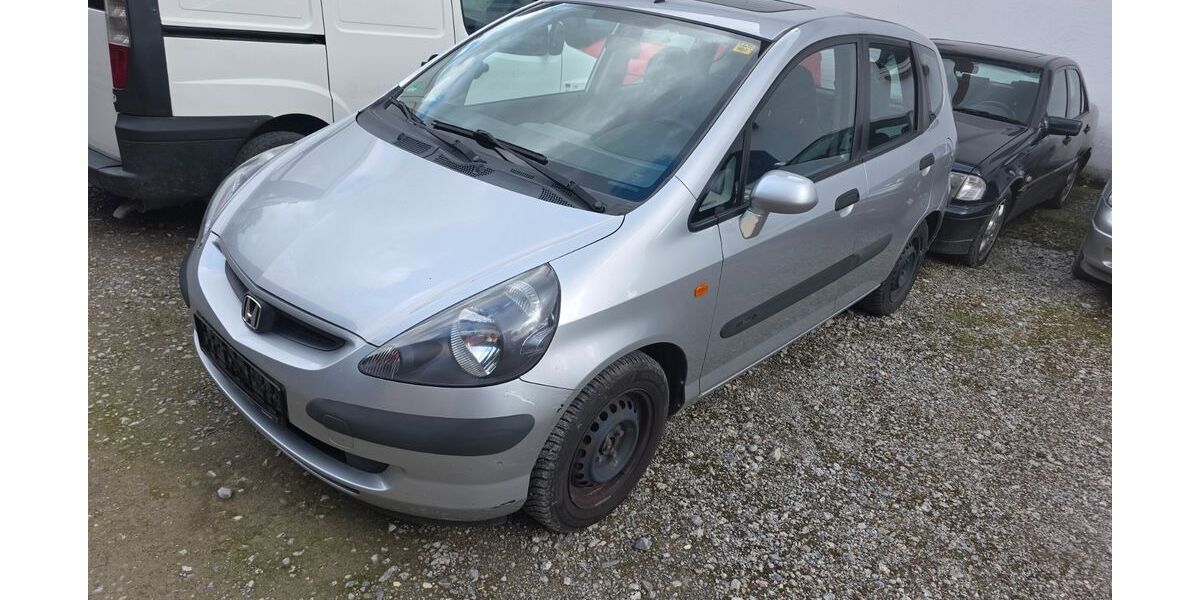 Honda Jazz 290.000 km 1.200 &euro; Ravensburg 88212