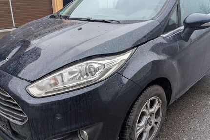 Ford Fiesta 78.000 km 4.980 &euro; Eching am Ammersee 82279