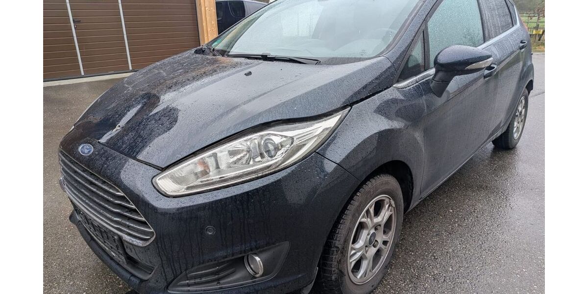 Ford Fiesta 78.000 km 4.980 &euro; Eching am Ammersee 82279
