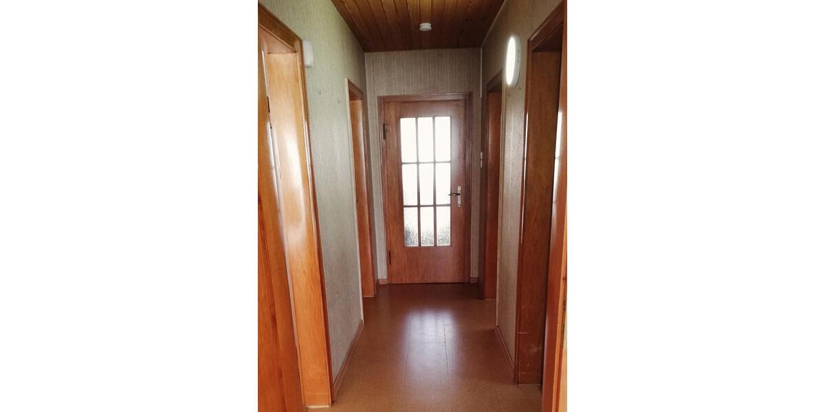 Einfamilienhaus Holzminden - 6 Zimmer, 173 m&sup2;, 245.000&euro; | Angebot:27122521