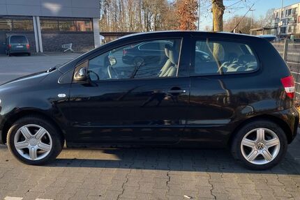 VW Fox 91.000 km 2.500 &euro; Bremen 28755