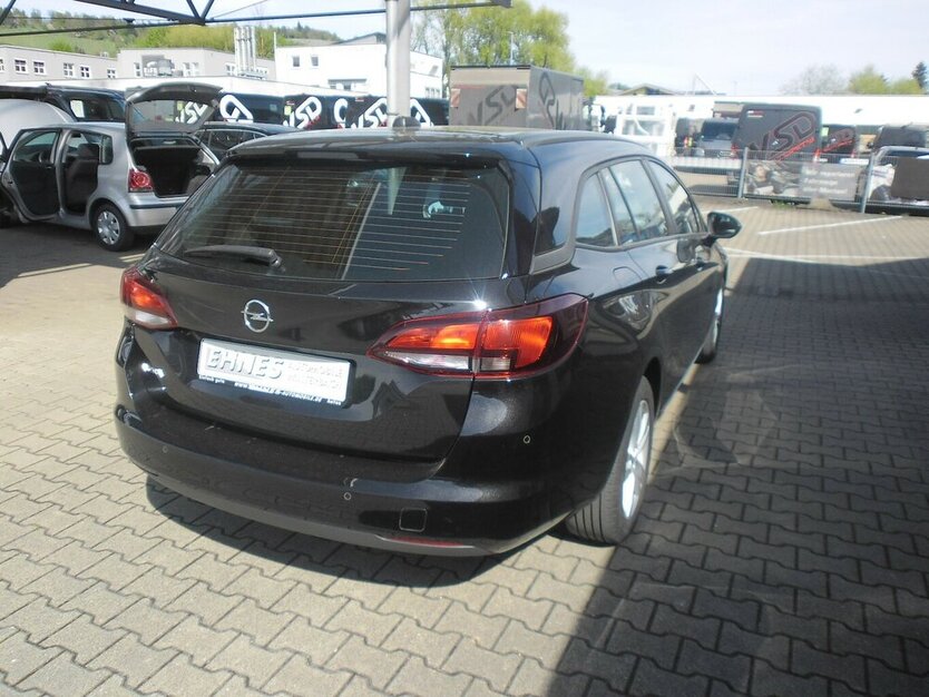 Opel Astra Business StartStop 90.512 km 11.990 € Winterbach 73650