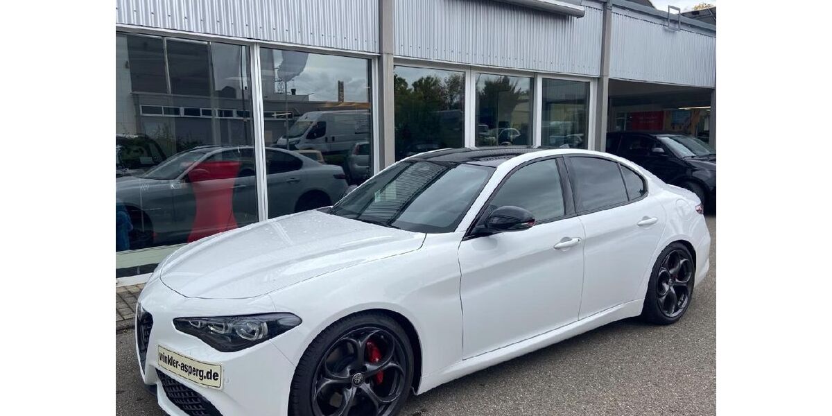 Alfa Romeo Giulia 2.800 km 53.990 &euro; Asperg 71679