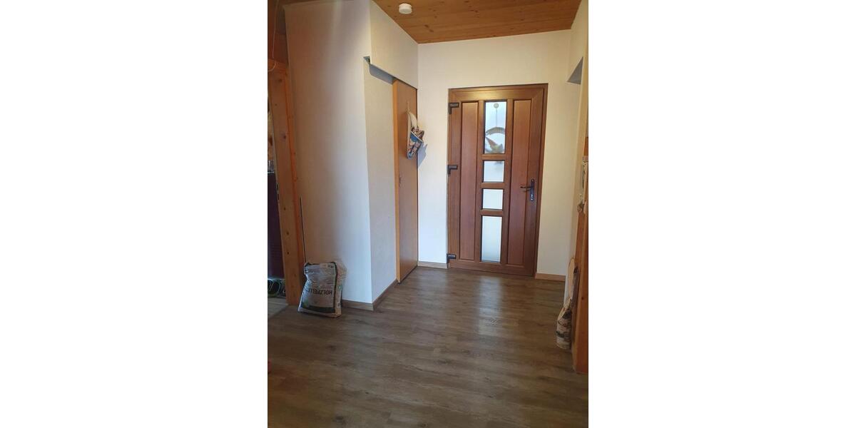 Etagenwohnung Gaildorf - 3 Zimmer, 110 m&sup2;, 1.050&euro; | Angebot:25392238