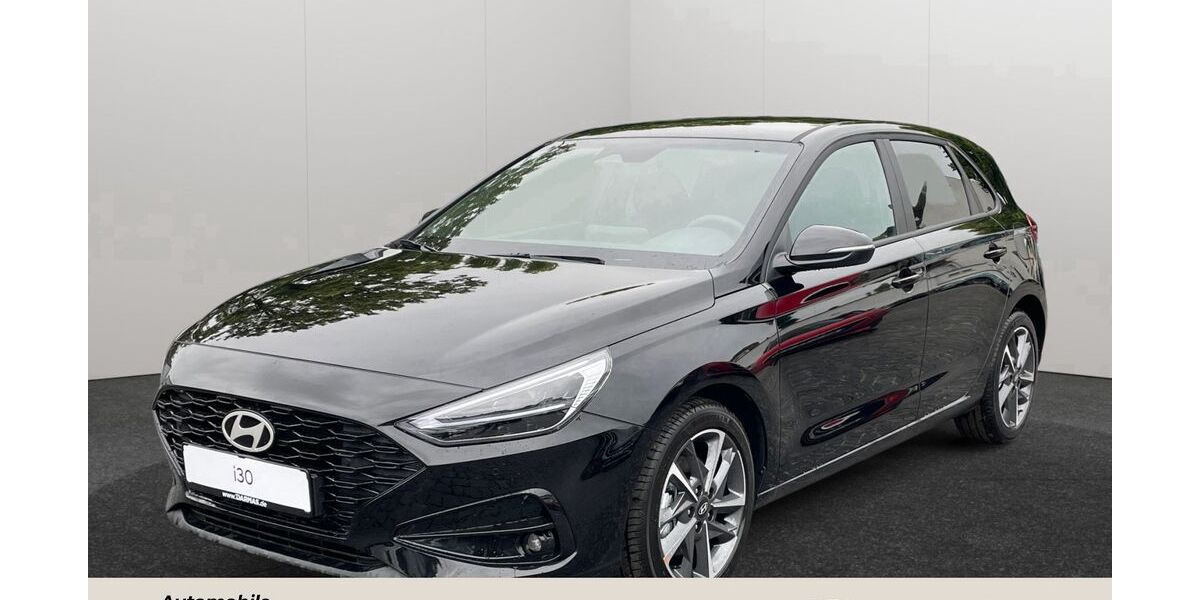 Hyundai i30 2.500 km 20.990 &euro; Düsseldorf 40233