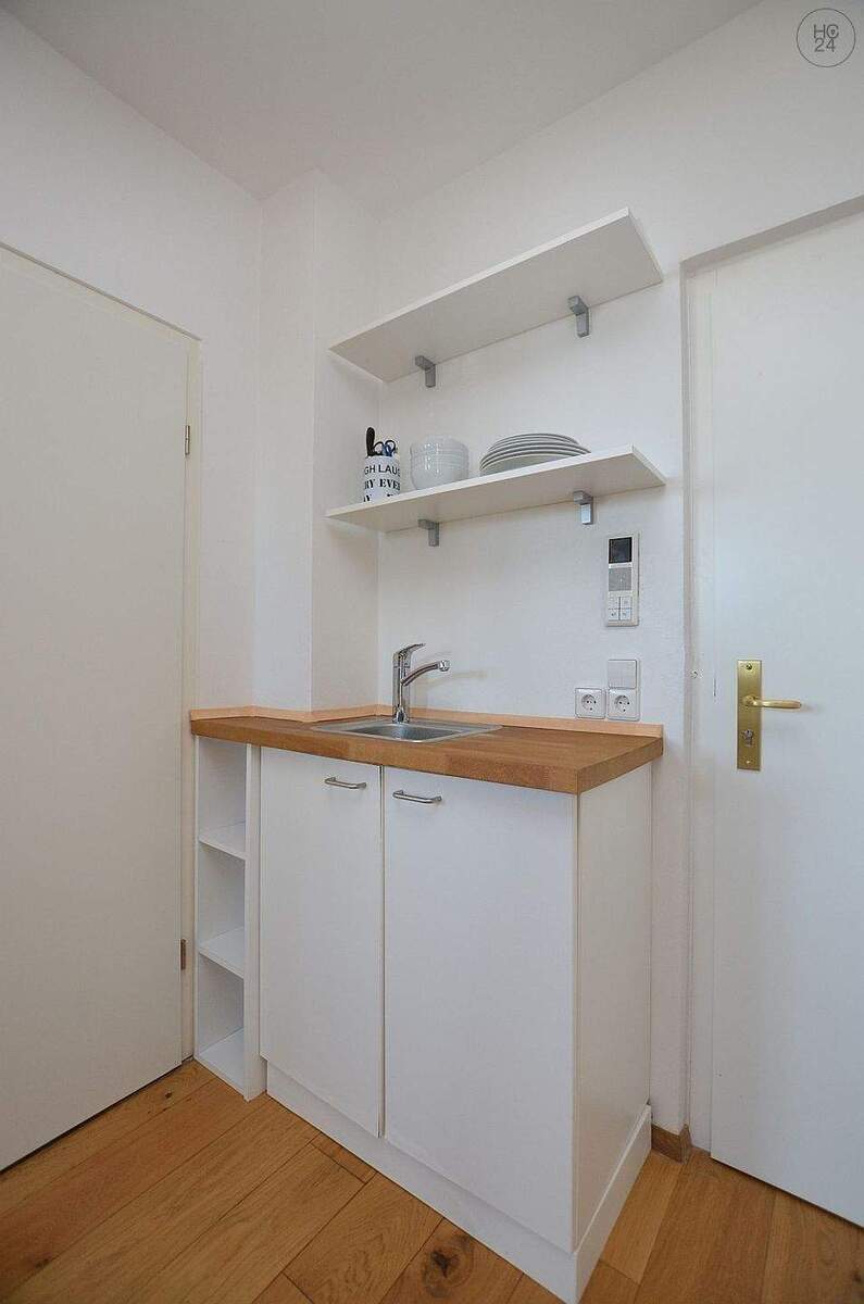 Sehr schön möbliertes Apartment in toller Aussichtslage in Stuttgart Süd 1 zimmer