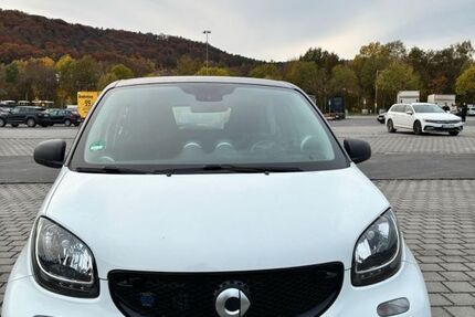 Smart ForFour 23.522 km 7.600 &euro; Dausenau 56132