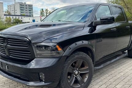 Dodge RAM 155.000 km 21.800 &euro; Grasbrunn 85630