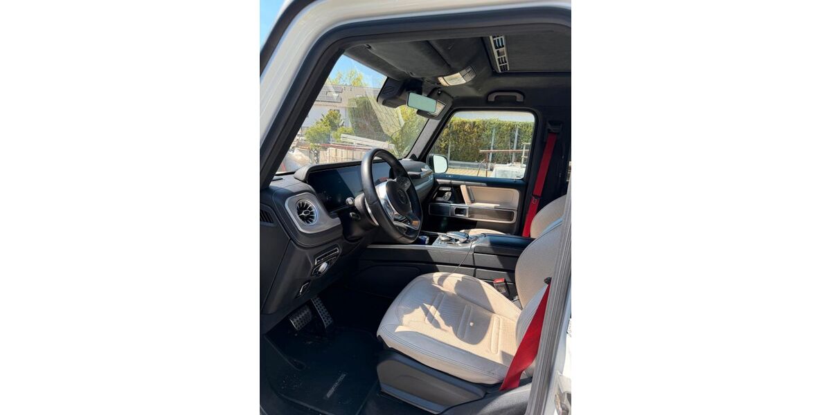 Mercedes-Benz G 400 81.890 km 140.000 &euro; Bad Friedrichshall 74177
