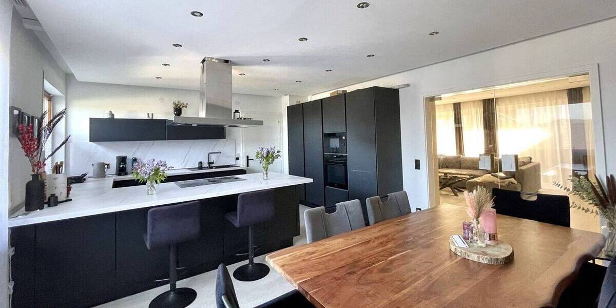 Einfamilienhaus Wenden / Hillmicke Hillmicke - 6 Zimmer, 240 m&sup2;, 450.000&euro; | Angebot:26377324
