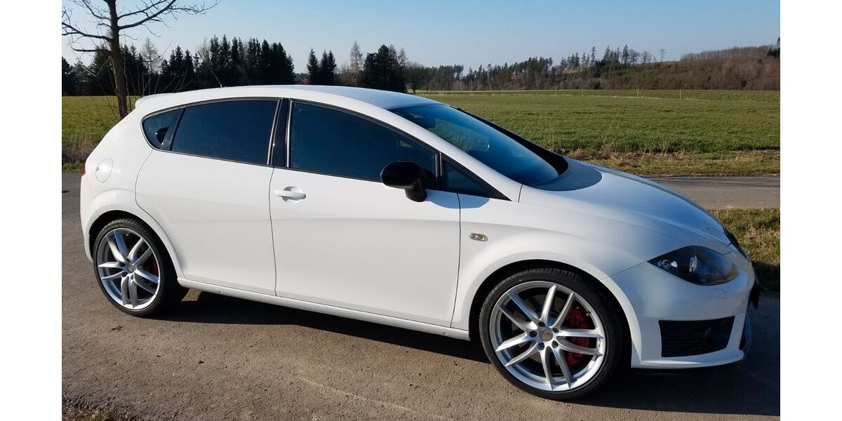Seat Leon 187.000 km 8.900 &euro; Pössneck 07381