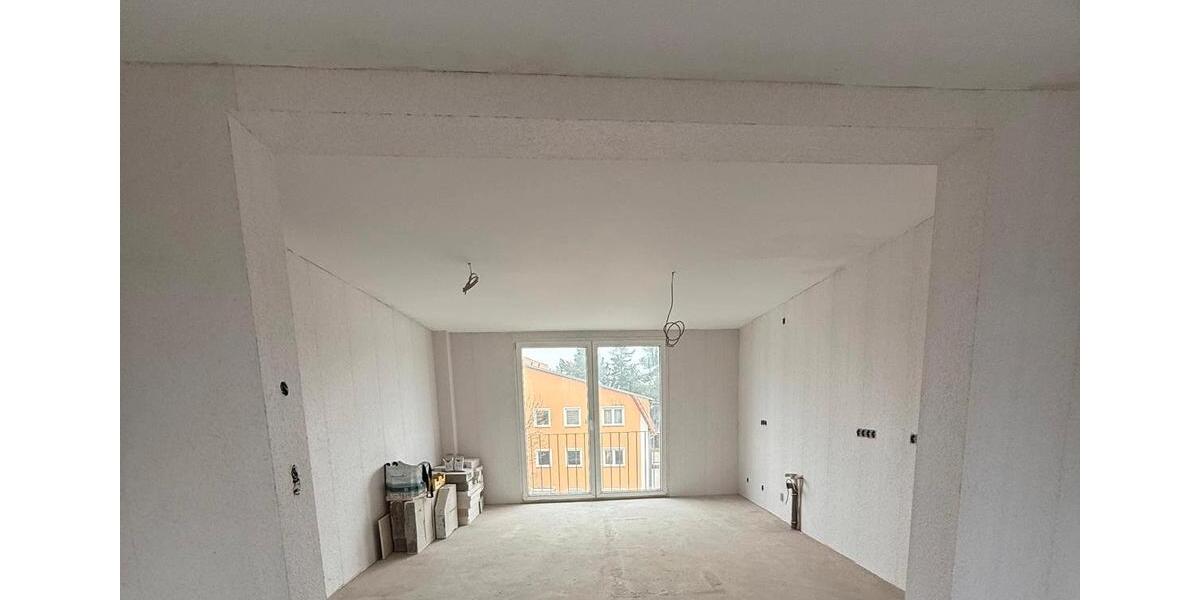 Etagenwohnung Cottbus - 5 Zimmer, 102 m&sup2;, 280.000&euro; | Angebot:26822163