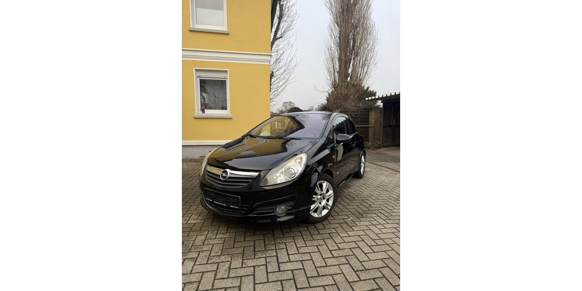 Opel Corsa D 144.000 km 3.799 &euro; Dortmund 44135
