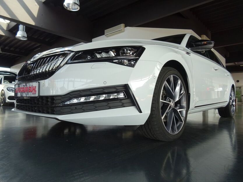 Skoda Superb 110.792 km 29.480 € Bühl 77815