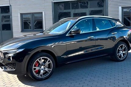 Maserati Levante 170.150 km 30.500 &euro; Birgel 54587