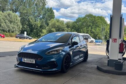 Ford Fiesta 82.100 km 16.999 &euro; Reutlingen 72766