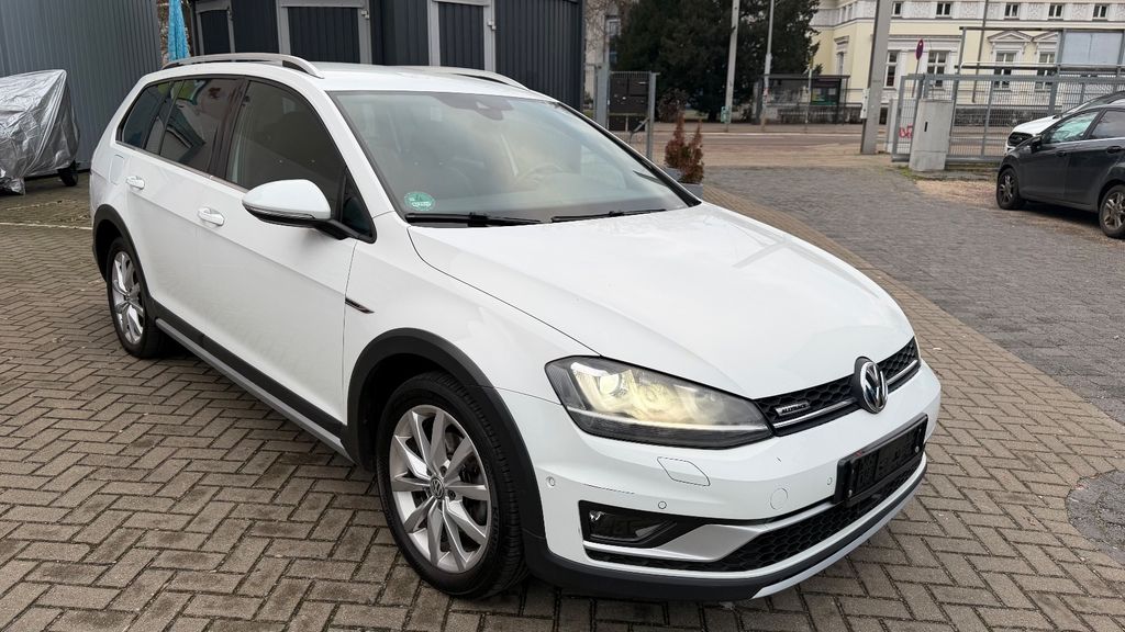 VW Golf 360.000 km 10.500 &euro; Magdeburg 39112
