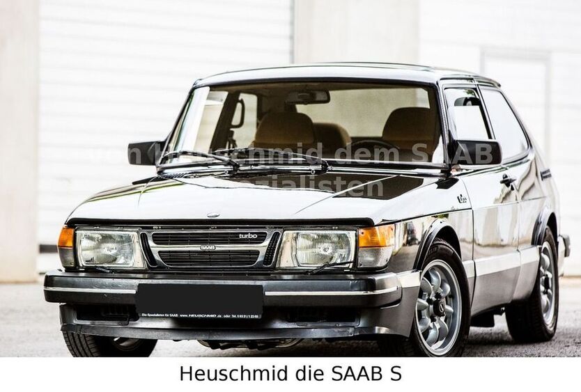 900