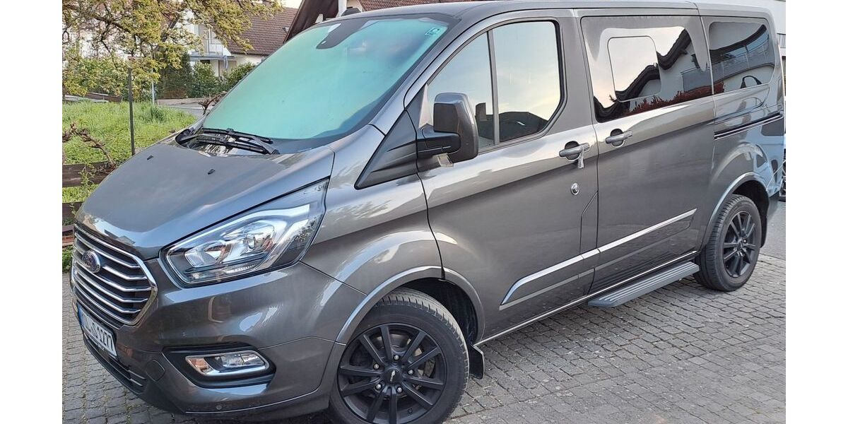 Ford Tourneo Custom 82.500 km 28.100 &euro; Bürgstadt 63927