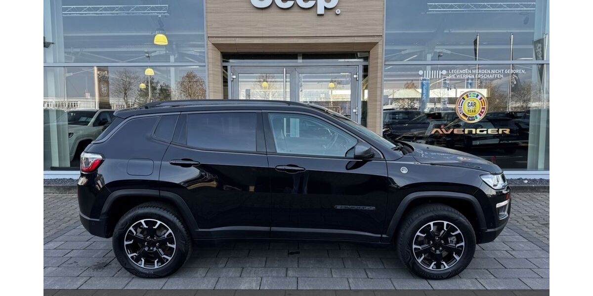 Jeep Compass 59.084 km 20.790 &euro; Aschaffenburg 63741