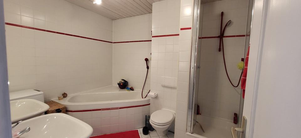 Dachgeschoßwohnung Augsburg Haunstetten-Siebenbrunn - 5 Zimmer, 126 m&sup2;, 420.000&euro; | Angebot:25294820