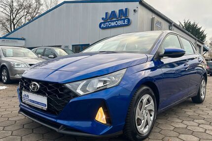 Hyundai i20 28.360 km 14.290 &euro; Elmshorn 25335