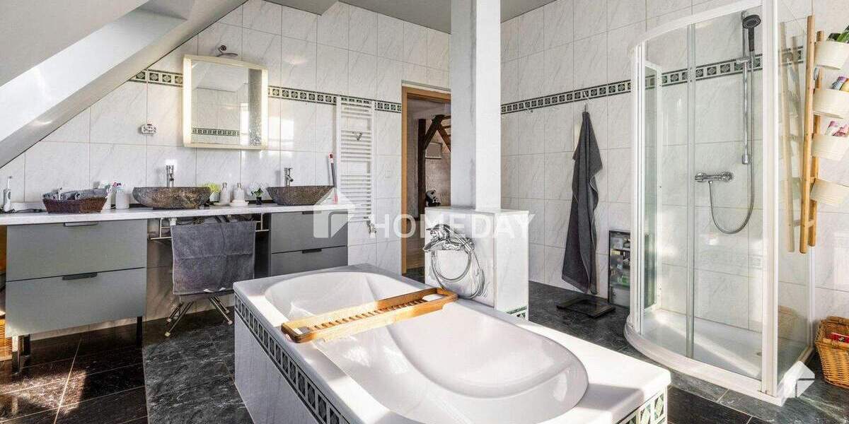 Bauernhaus, Landhaus Bentwisch Klein Bartelsdorf - 1 Zimmer, 400 m&sup2;, 1.250.000&euro; | Angebot:25108787