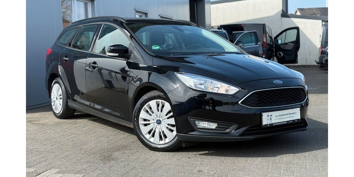 Ford Focus 174.680 km 7.490 &euro; Heide 25746