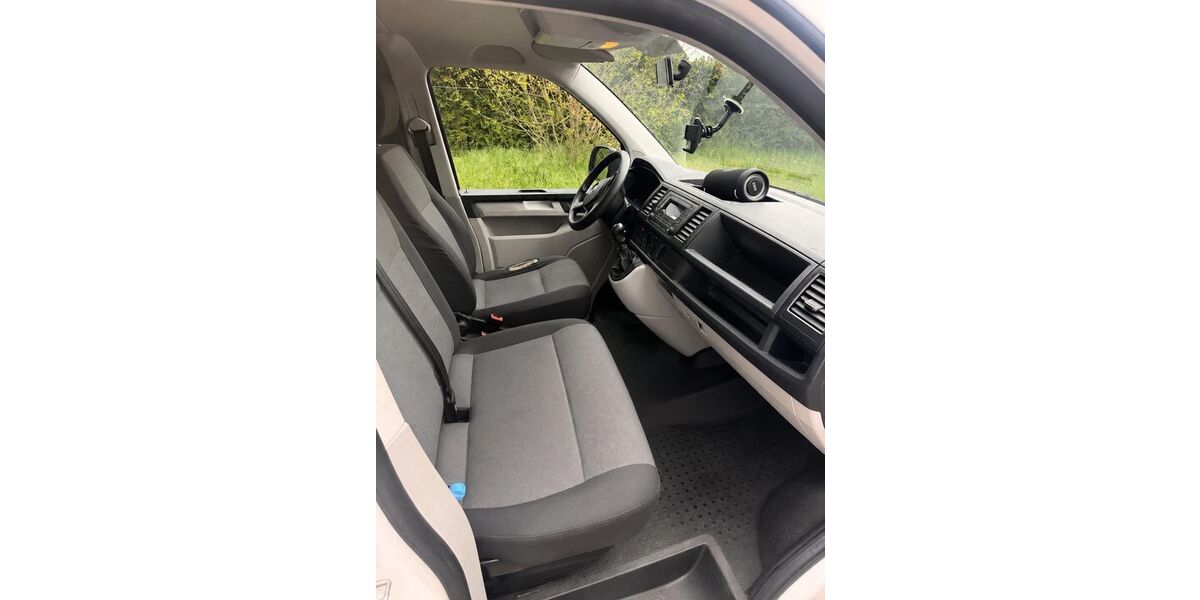 VW T6 Transporter 150.000 km 12.000 &euro; Sassenburg 38524