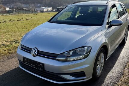 VW Golf 137.000 km 9.990 &euro; Kirchhundem 57399