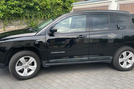 Jeep Compass 127.000 km 6.500 &euro; Sindelfingen 71063