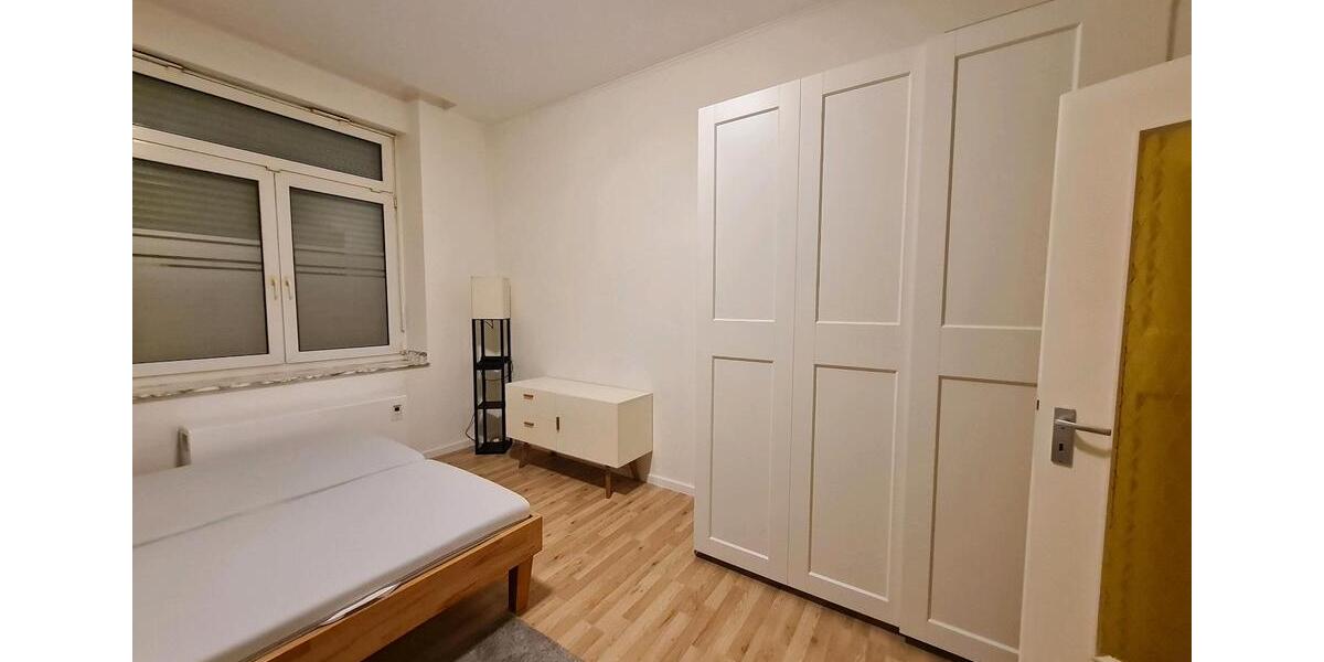 Erdgeschoßwohnung Düsseldorf Niederkassel - 1 Zimmer, 35 m&sup2;, 700&euro; | Angebot:25439049