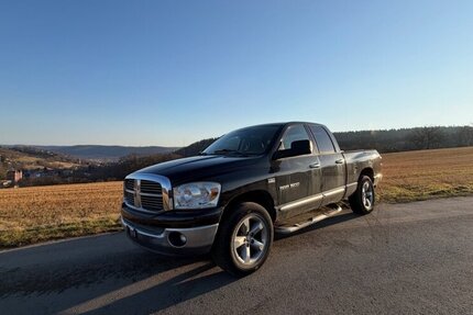 Dodge RAM 1500 Hemi 172.000 km 7.500 &euro; Rudolstadt 07407
