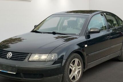VW Passat 241.049 km 599 € Brehna 06796