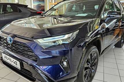 Toyota RAV 4 11.700 km 41.890 &euro; Paderborn-Elsen 33104