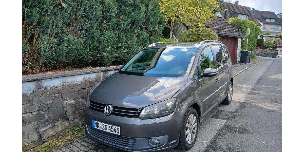 VW Touran 234.500 km 8.190 &euro; Nachrodt-Wiblingwerde 58769