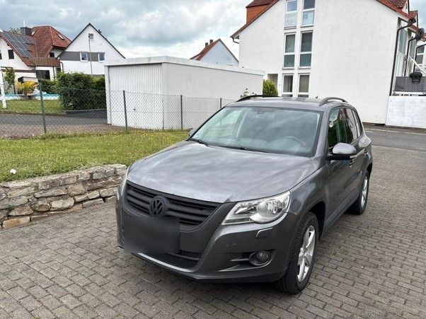 VW Tiguan 225.000 km 5.800 &euro; Nürnberg 90403