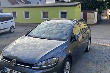 VW Golf 96.000 km 14.700 € Ruhland 01945