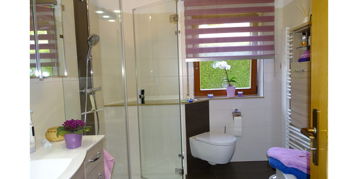 Wohnglück für Familien- Neuwertiges Einfamilienhaus mit Einliegerwohnung 7 zimmer