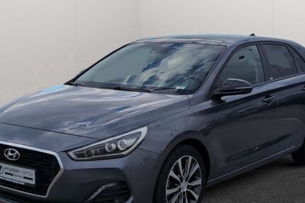 Hyundai i30 51.172 km 14.990 € Düsseldorf 40233