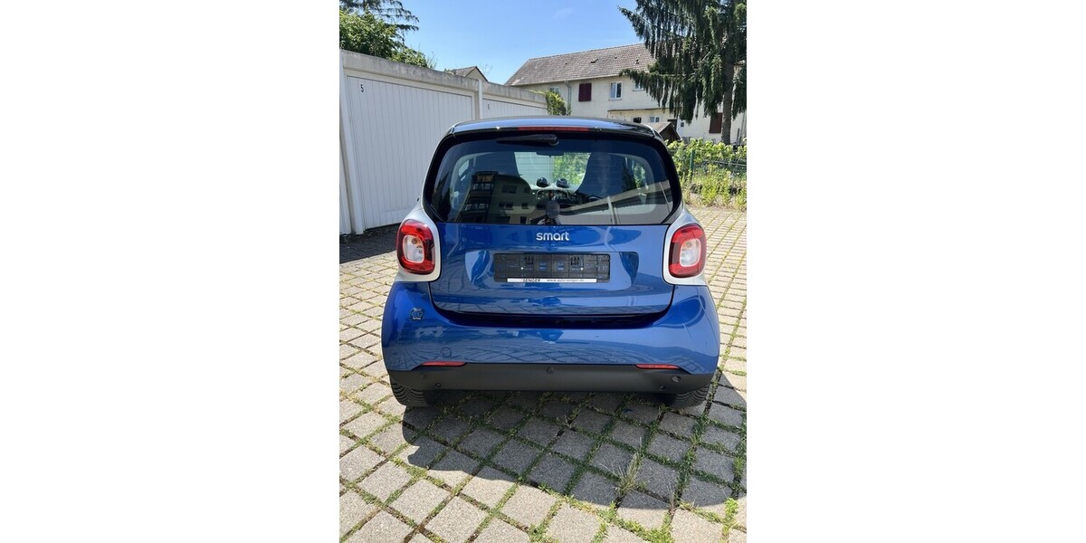 Smart ForTwo 52.000 km 8.390 € Viernheim 68519